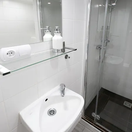 Krakowskie Przedmiescie Apartment Warsaw